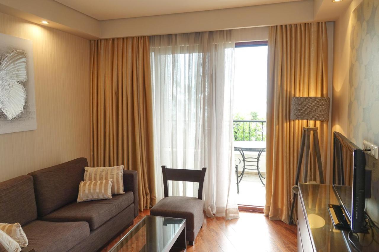 Luxury Dreamland Oasis Apartment *
